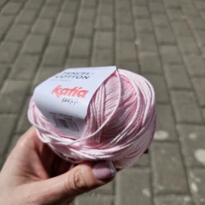 iba 2ks! Svetlo ružová priadza s lyocel vláknom Tencel Cotton 19