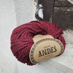Andes UNI 9030 - Vínová zimná hrubšia zmesová vlna