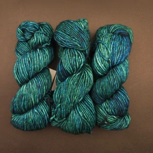 iba 1ks! Mecha 809 Solis - Smaragdovo zelená 100% Superwash merino vlna