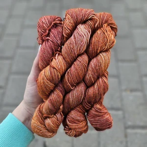 Silky Merino - 895 Dried Orange - škoricová vlna s hodvábom a merinom