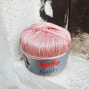 Gatsby 53 - Punčovo ružová priadza s leskom 