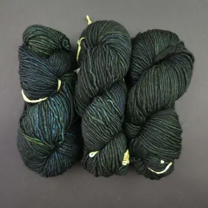 Mecha 051 Vaa - Tmavo lesná zelená 100% Superwash merino vlna
