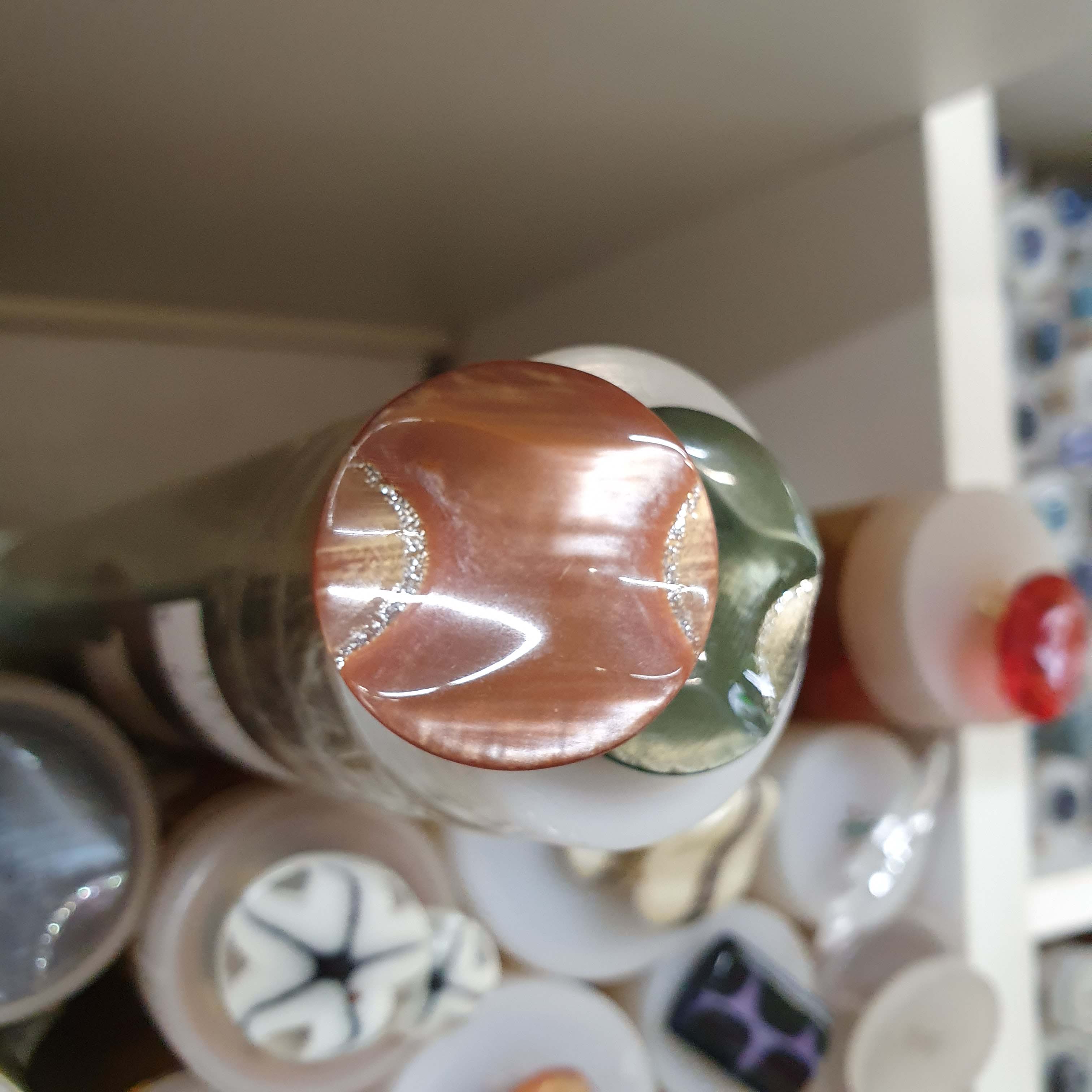 Čokoládový ozdobný gombík okrúhly cca 2,8cm