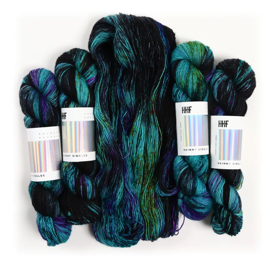 HHF Skinny Singles - P4610 - modro zemitá ručne farbená merino vlna