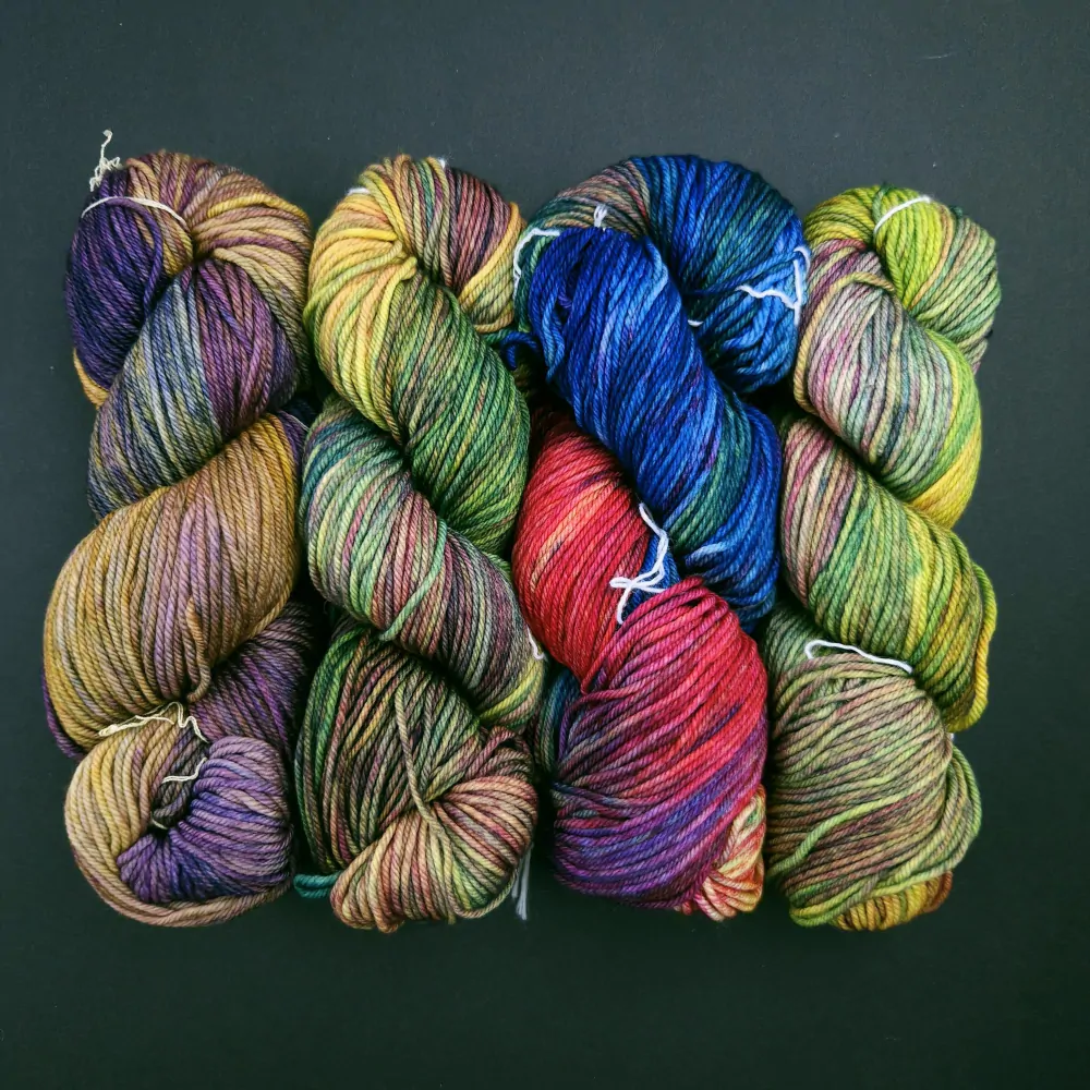 Rios - 101 Unique Color #2 - 100% Superwash merino ručne farbené