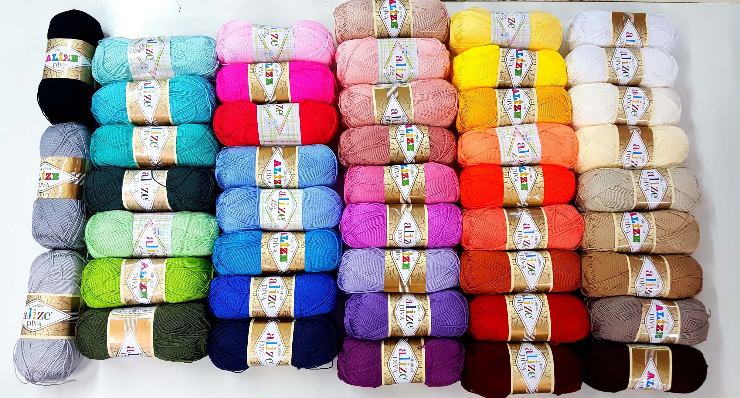 Svetlá staro ružová letná akrylová mikrovlákno vlna Diva 363