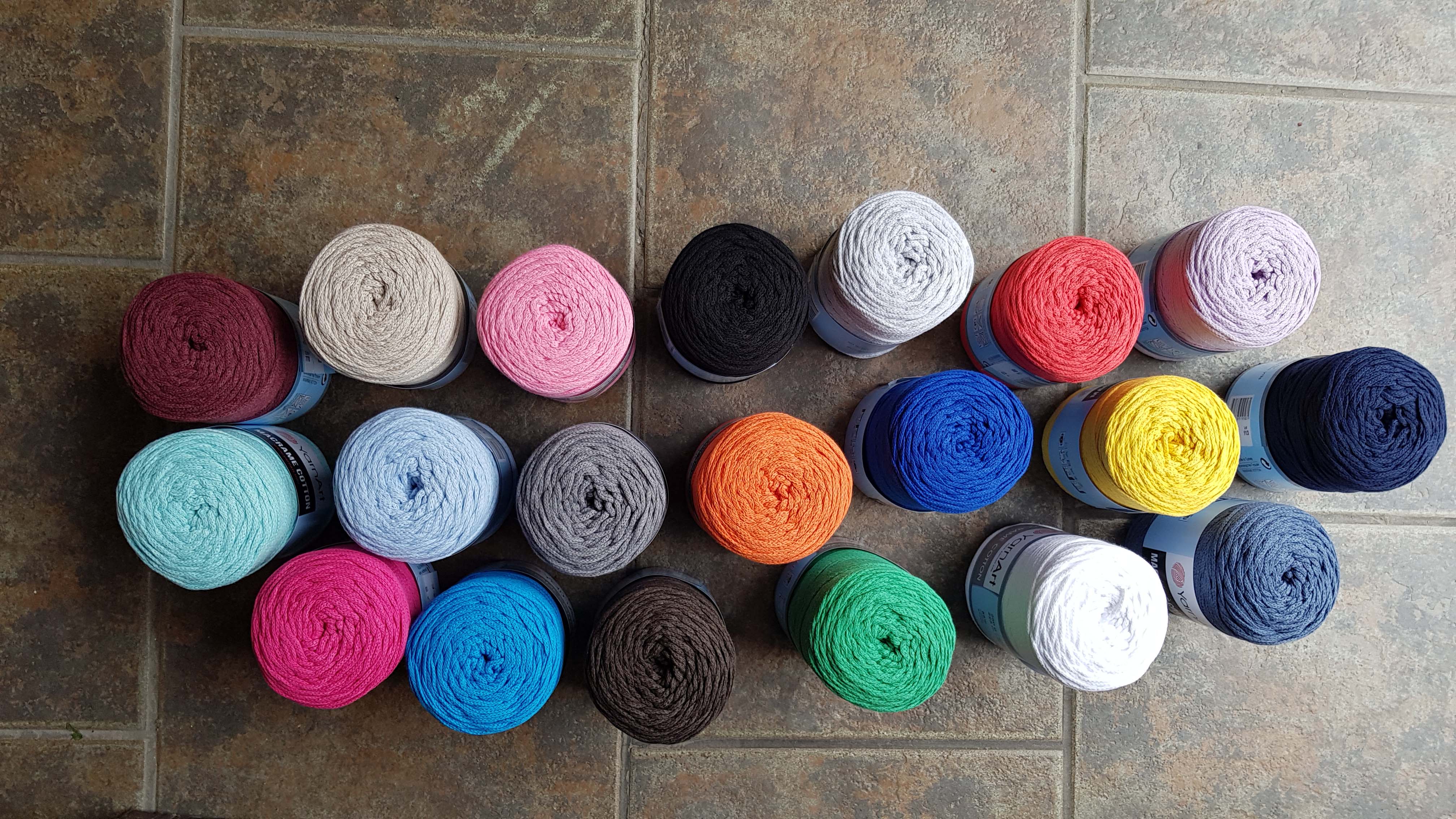 Biela špagátová priadza Macrame Cotton 751