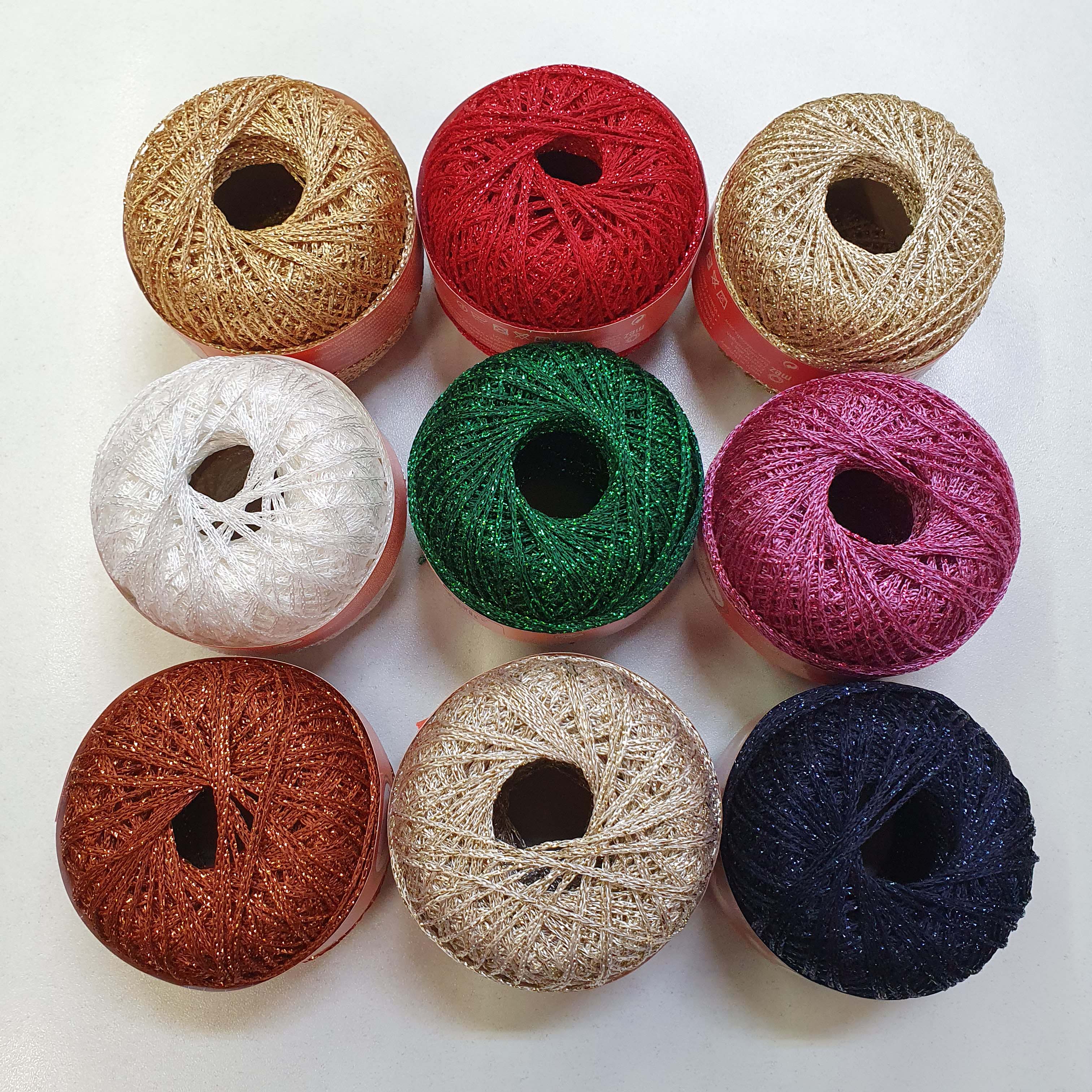 Modrá Anchor Artiste Metallic lesklá háčkovacia priadza