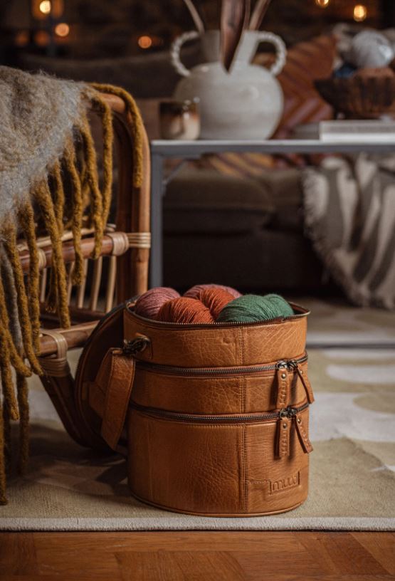 Muud Living - Bturn - čierna koža - taška na klbká