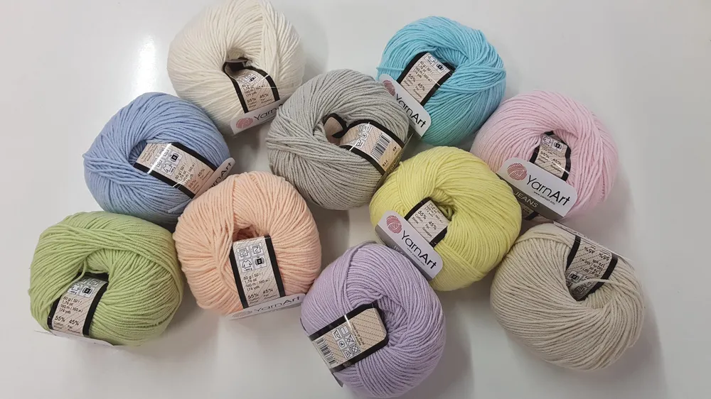 Pastelovo jemne marhuľová letná priadza Jeans 73