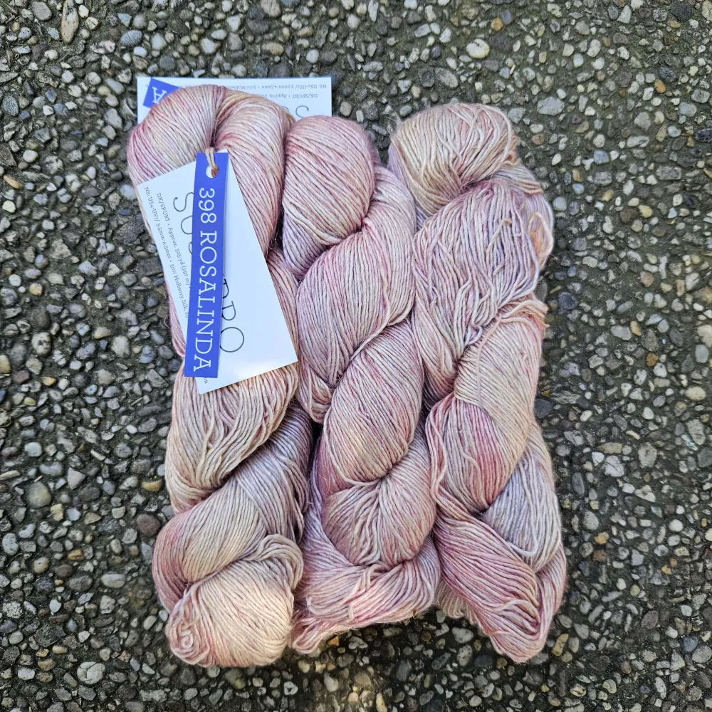 Susurro - 398 Rosalinda - ružová pastelková priadza z morušového hodvábu, ľanu a merina 