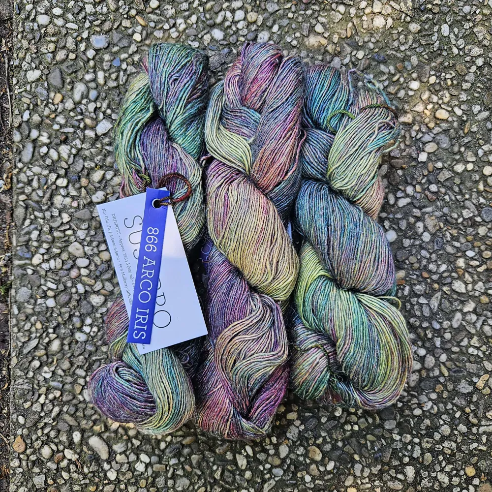 Susurro - 866 Arco Iris - dúhová priadza z morušového hodvábu, ľanu a merina