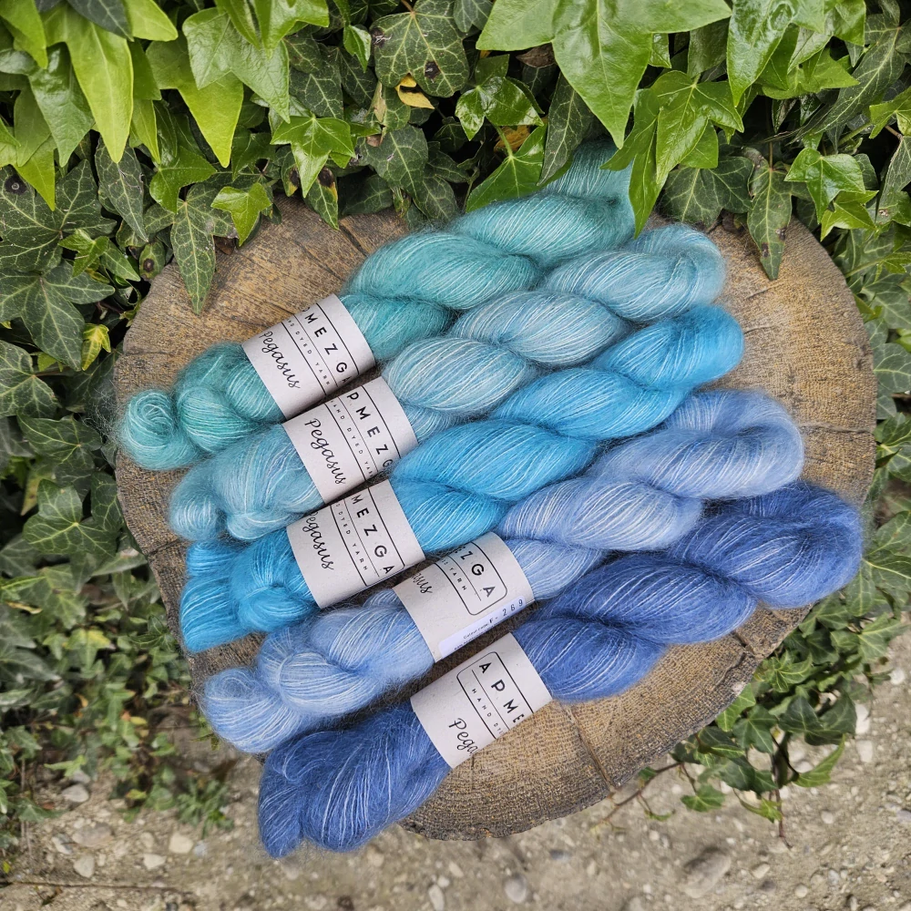 Pegasus - 231 - petrolejová tenká mohérová priadza s hodvábom