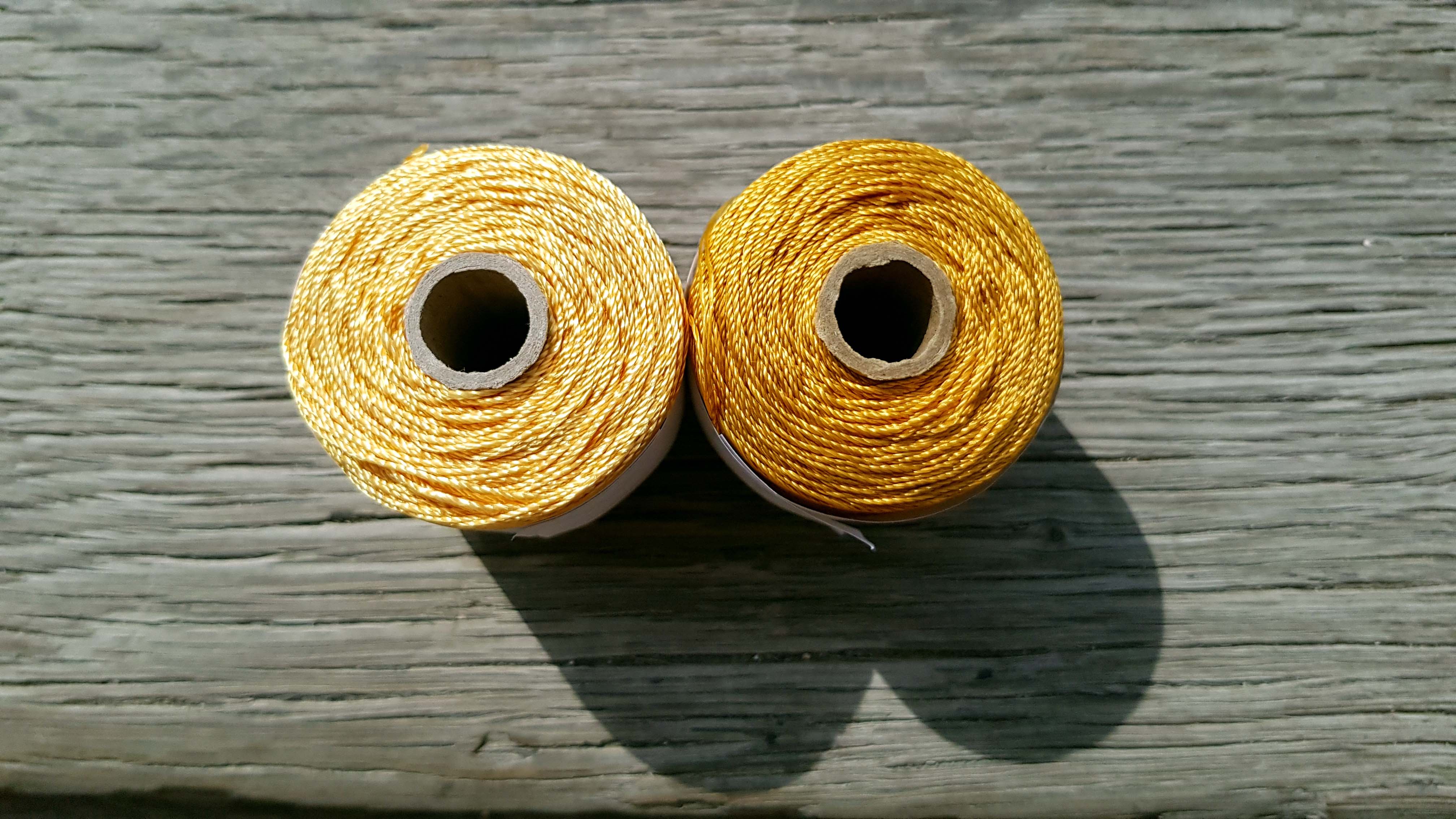 Tmavo zlato žltý lesklý kordonet - viskózový hodváb 315